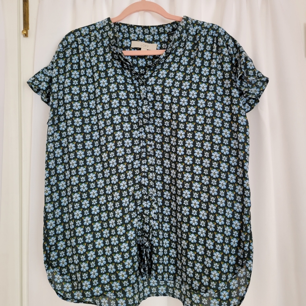Loft Floral Front Button Top